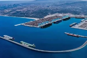 ميناء الناظور غرب المتوسط وميناء طنجة المتوسط في قلب سباق الميثانول والأمونيا