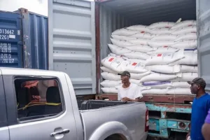 المغرب يرسل أكثر من 4000 كيس من الأسمدة لدعم فلاحي أنتيغوا وبربودا