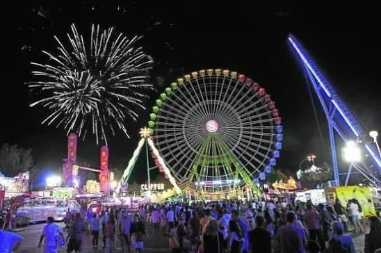 مليلية المحتلة :     “أسبوع الملاهي-La Feria” يتحول إلى استنفار أمني بالميناء خوفاً من تسلل “حراكة” إلى العبّارات