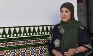 سبتة :      بعد أكثر من شهر على موجة الهجرة والمدينة تختنق بين مطابخ الإغاثة واكتظاظ المرافق الصحية