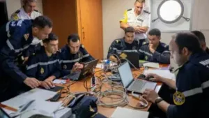 مناورات مغربية فرنسية في طولون … البحرية الملكية تدخل البعد السيبراني وتختبر التنسيق العملياتي العسكري في المتوسط