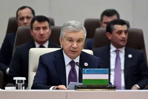 الملك محمد السادس يهنئ رئيس أوزبكستان بعيد بلاده الوطني