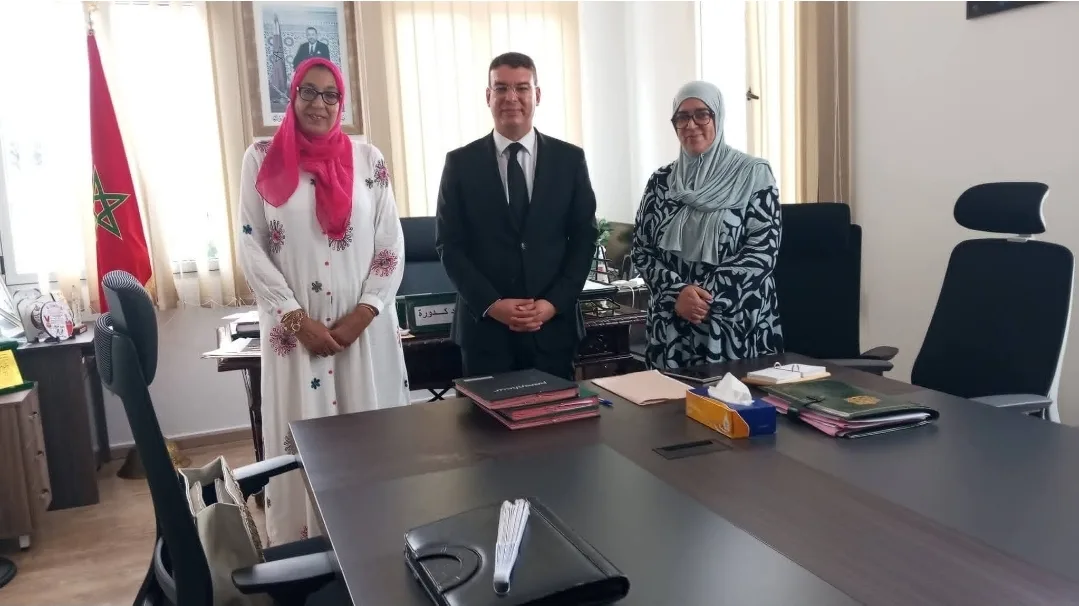 باشا الحسيمة تحت مجهر الجمعيات … انتقادات بسبب “الانتقائية” في الاستقبال ومطالب بفتح قنوات التواصل