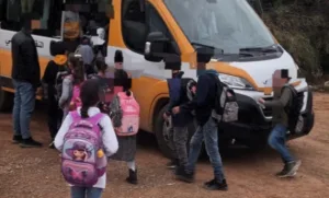 الحسيمة :      تأخر انطلاق النقل المدرسي بجماعة لوطا يثير غضب الساكنة وتساؤلات حول الجاهزية للدخول المدرسي