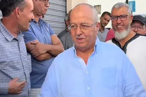 الدريوش :      نزيف الحلفاء يربك مكنيف في الإنتخابات التشريعية … مرشح “التراكتور” يقرر إستخدام السلاح الثقيل قبل معركة الـ23 شتنبر ؟