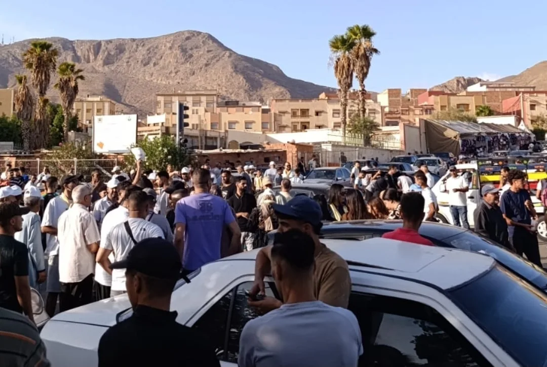 زايو :      إنزال انتخابي كبير لمرشح الحركة الشعبية محمد بودو … مسيرة ضخمة بأكثر من 600 سيارة وتوقعات بتصدره نتائج المدينة