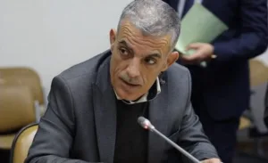 الحسيمة :    حزب الاستقلال يوضح … رئيس جماعة إمزورن السابق جمال الموساوي مطرود