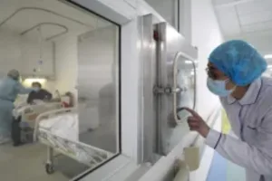 فيروس غامض يثير الاستنفار باشتوكة آيت باها بعد وفاة طفلين شقيقين ووضع أفراد الأسرة رهن العزل الصحي !