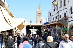 تجار الرباط يطالبون بتسريع تسوية رخص واجهات المحلات