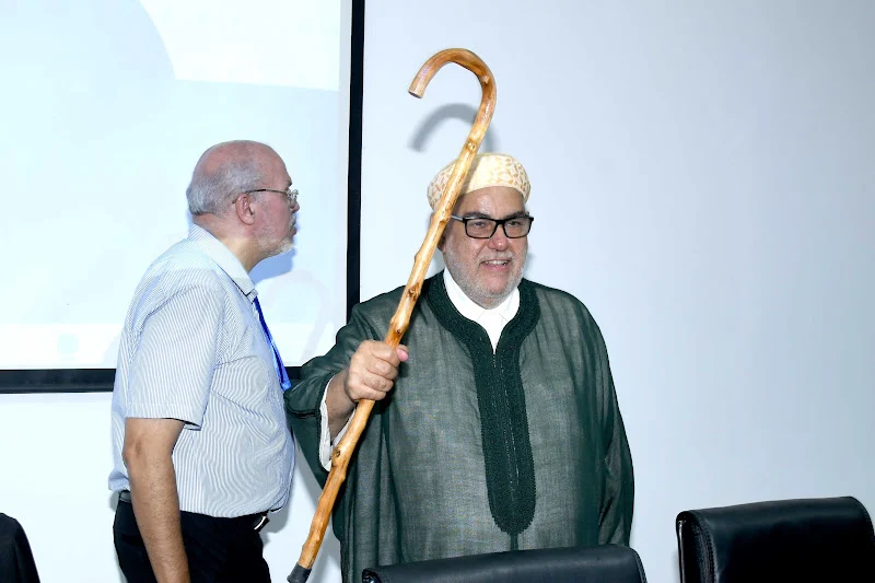 العدالة والتنمية يترقب تشكل المعارضة لبحث التنسيق داخل البرلمان