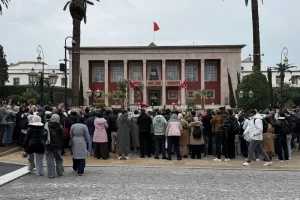 أساتذة التعليم الأولي يصعّدون احتجاجاتهم ويطالبون بالإدماج في الوظيفة العمومية