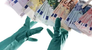 فاس.. تحديد 11 نونبر موعداً لمحاكمة ثمانية أفراد من عائلة احتيت بتهمة غسل الأموال