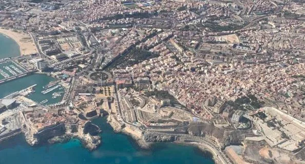 سابقة : إسبانيا عرضت مليلية وسبتة المغربيتان المحتلتان للبيع على واشنطن مقابل الدولارات والدبابات !