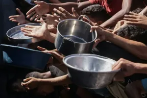 الصحة العالمية تحذر من تأخر المساعدات الطبية إلى غزة