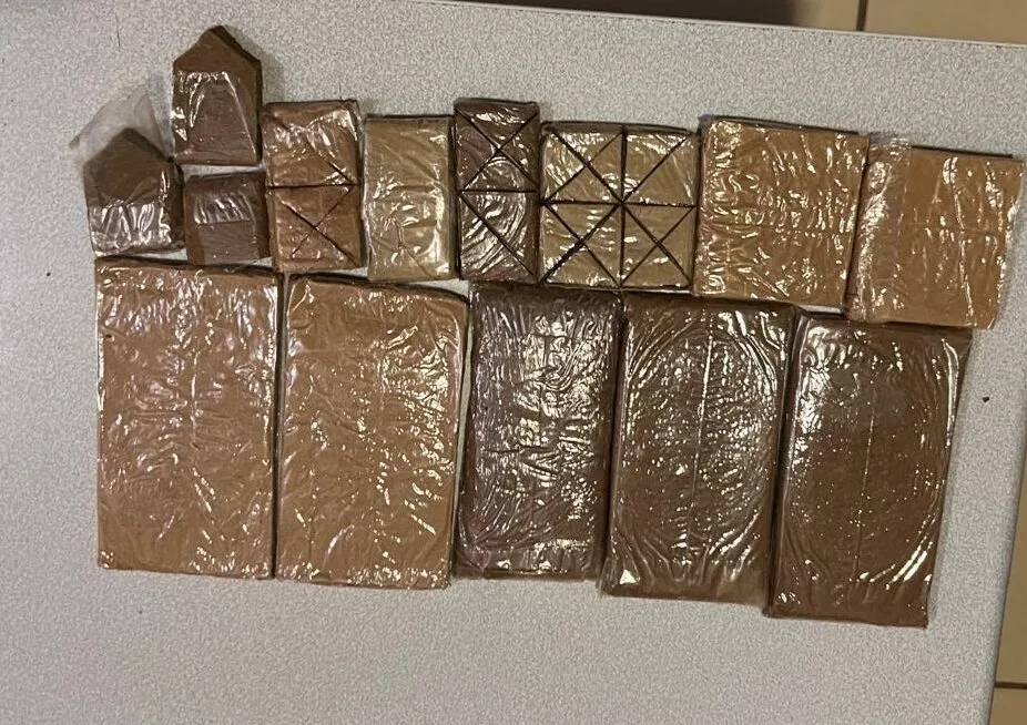 الدرك يوقف مبحوثاً عنه بأولاد حسون ويحجز مخدرات وسلاحا أبيض