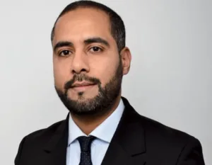رأي :     دلالات تعيين الملك محمد السادس لرئيسة الحكومة في ضوء الشرع والدستور