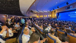 عاجل :     المجلس الوطني للبام يصادق بالإجماع على إبعاد “الأحرار” من الحكومة المرتقبة والمهاجري لا يمكن لمن نعتنا باللصوص أن “يشاركنا المائدة”