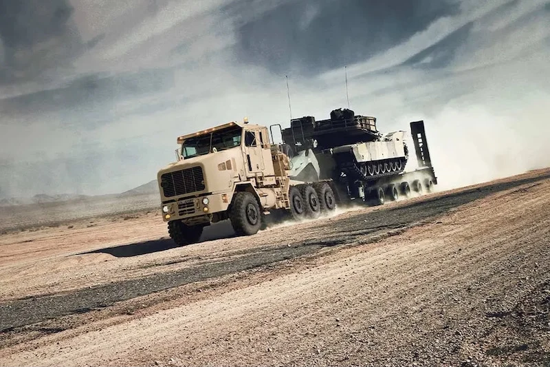 المغرب يعزز قدرات نقل المعدات الثقيلة من Oshkosh Defense