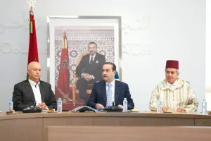 التجمع الوطني للأحرار يجدد دعمه لمواقف الملك بشأن الصحراء المغربية ويؤكد تعبئته للدفاع عن الوحدة الترابية