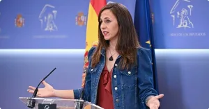 بوديموس يفجر ملف الاعتداءات على المهاجرين في سبتة … ويطالب بتحقيق برلماني وشهادات عن الضرب والتعذيب التي تروطت فيها القوات الإسبانية