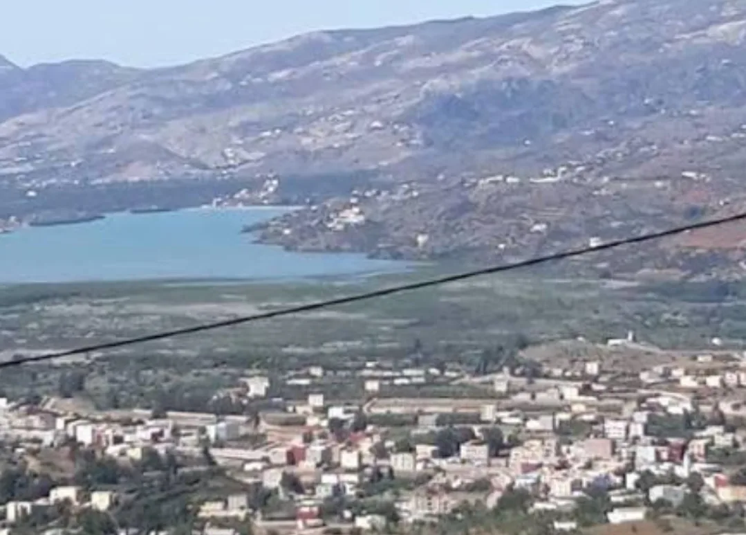 الحسيمة :     جماعة النكور تحت المجهر … 5 سنوات من الانتظار تضع المجلس أمام أسئلة محرجة حول النقل المدرسي والخدمات الأساسية