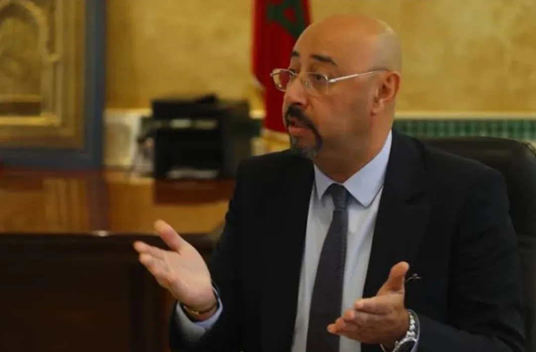 حصري :     عمدة طنجة منير ليموري يجهش بالبكاء بعد قرار قاضي التحقيق إيداعه السجن
