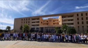 وجدة :     كلية الطب والصيدلة وطب الأسنان … شغور إداري وتكليفات مؤقتة تضع المؤسسة أمام أزمة حكامة