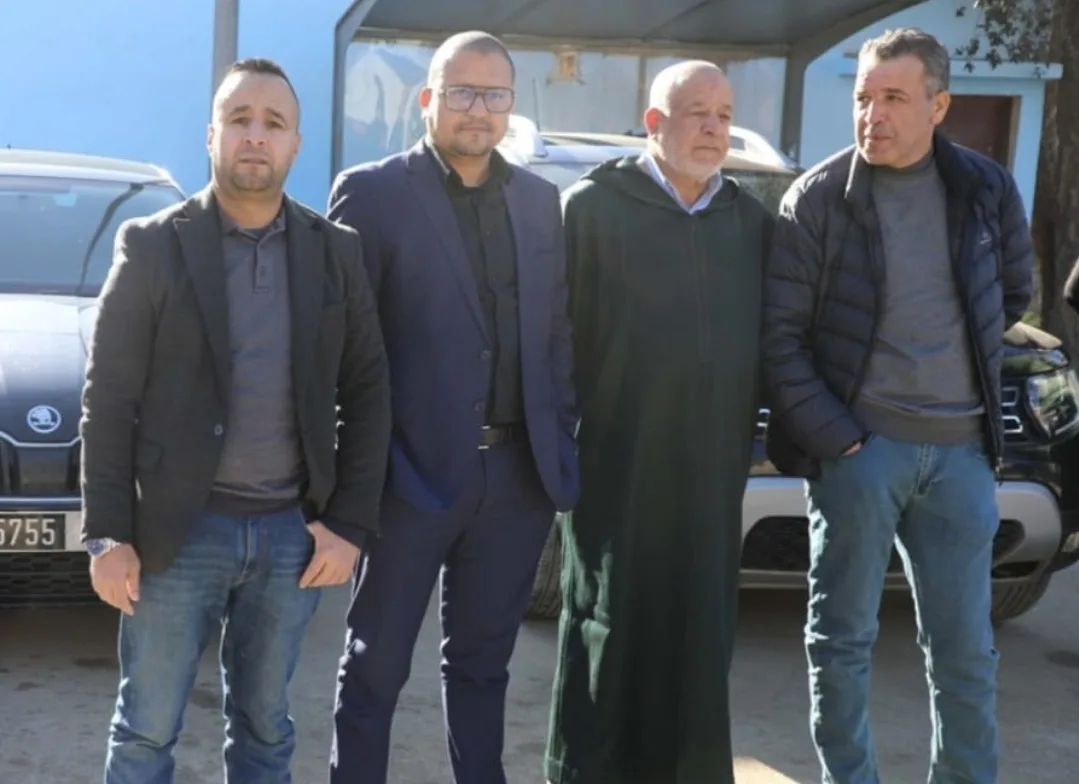 الحسيمة :      تسجيلات وأسماء نافذة تضع الإنتخابات التشريعية تحت المجهر .. هل تكشف أشرطة خطيرة ما جرى في كتامة ؟