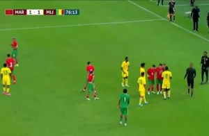 أداء باهت للمنتخب المغربي أمام مالي … التعادل يكشف اختلالات “الأسود”