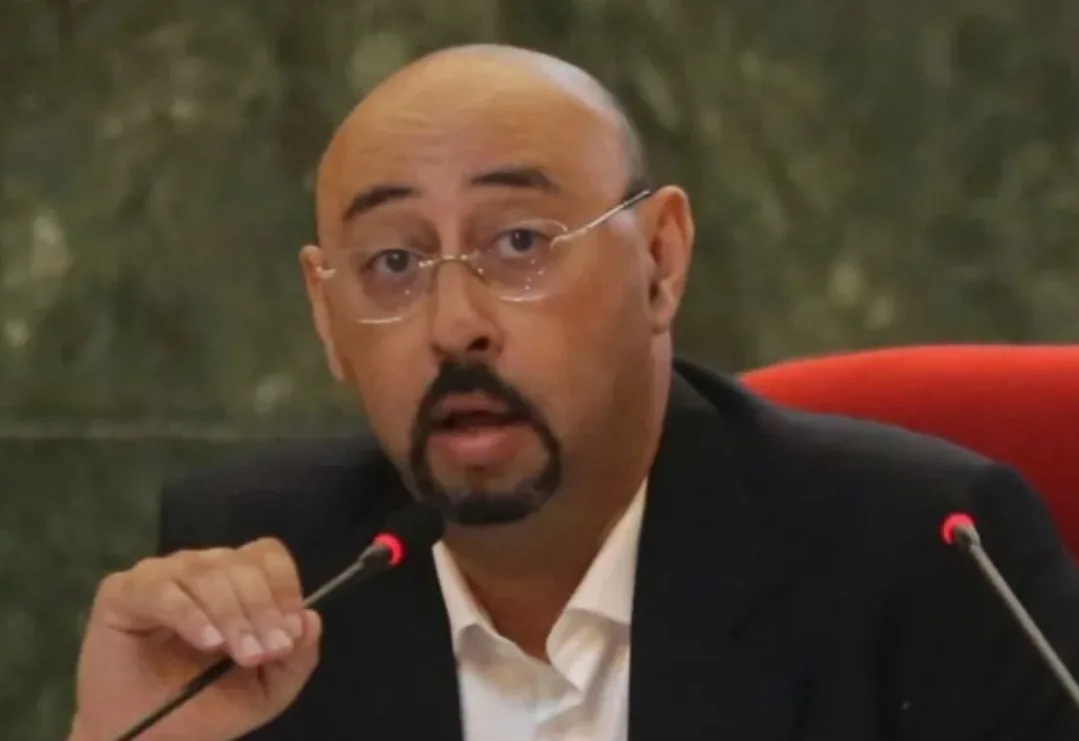 طنجة :      العمدة الليموري من معه أمام قاضي التحقيق غدا الخميس … تفاصيل مثيرة في قضية أوراق التصويت المزورة بمدرسة القدس