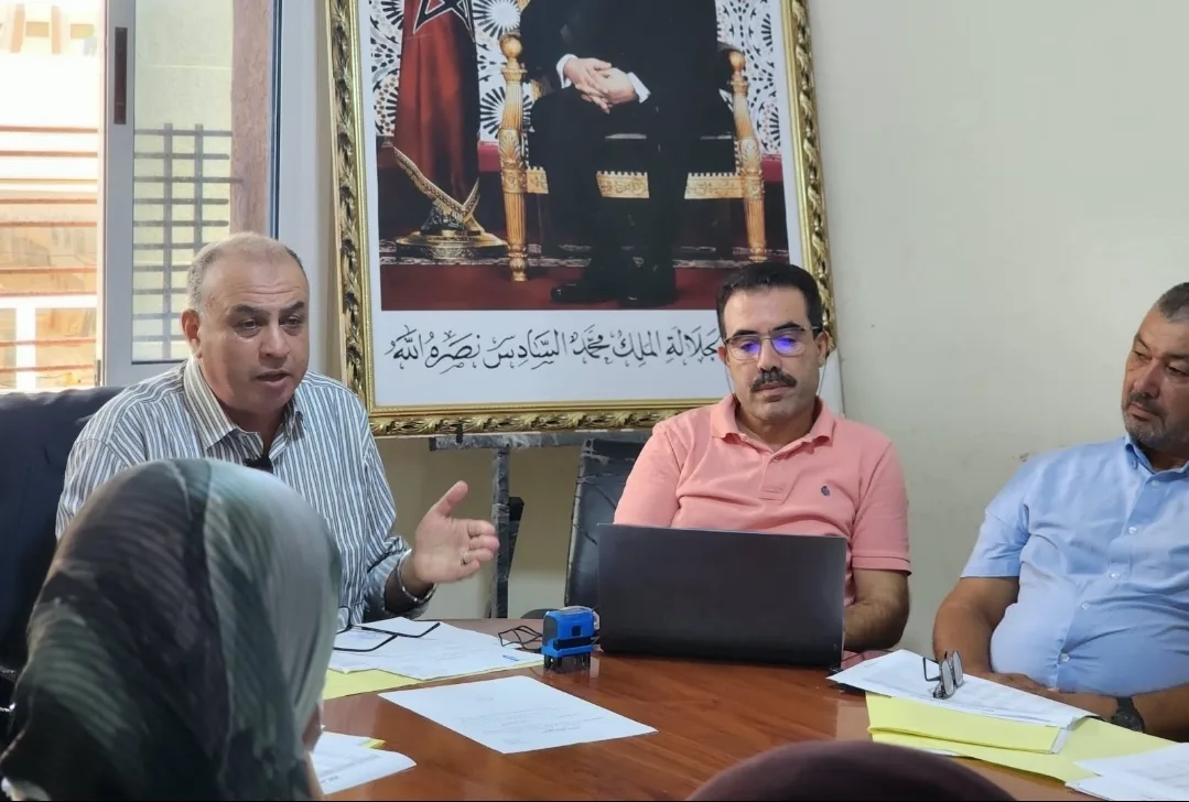 الناظور :     مجلس جماعة رأس الماء يصادق بالإجماع على ثلاث نقاط خلال دورة أكتوبر العادية