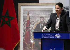 المنصوري ترفع سقف التحدي داخل “البام” :    8 حقائب وزارية للحزب و5 للإستقلال و8 لأحزاب أخرى … والمرحلة المقبلة لا تحتمل ضعف الالتزام !