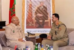 حفتر ليبيا في زيارة عسكرية رسمية للمغرب لبحث آفاق التعاون الدفاعي
