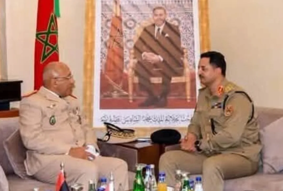 حفتر ليبيا في زيارة عسكرية رسمية للمغرب لبحث آفاق التعاون الدفاعي