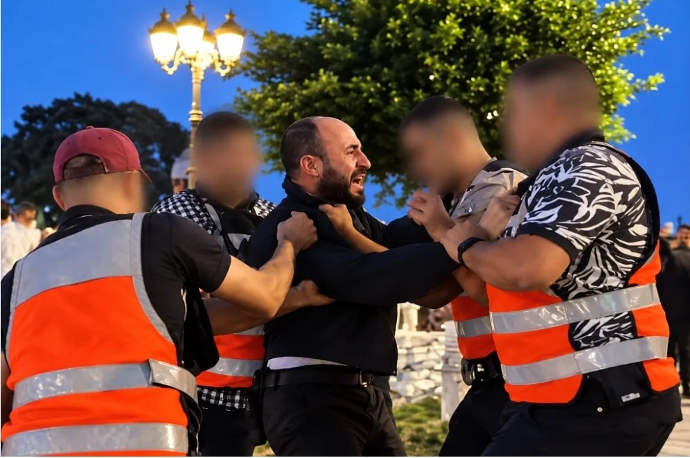 طنجة :     تدخل أمني لتفريق تجمع غير مرخص للجبهة الداعمة لفلسطين وسط تساؤلات حول خلفيات التعبئة ومصادر التمويل
