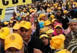 وجدة :      الكونفدرالية الديمقراطية للشغل بجهة الشرق تصعّد لهجتها دفاعاً عن حقوق الشغيلة وتحذر من الاختلالات المهنية والاجتماعية