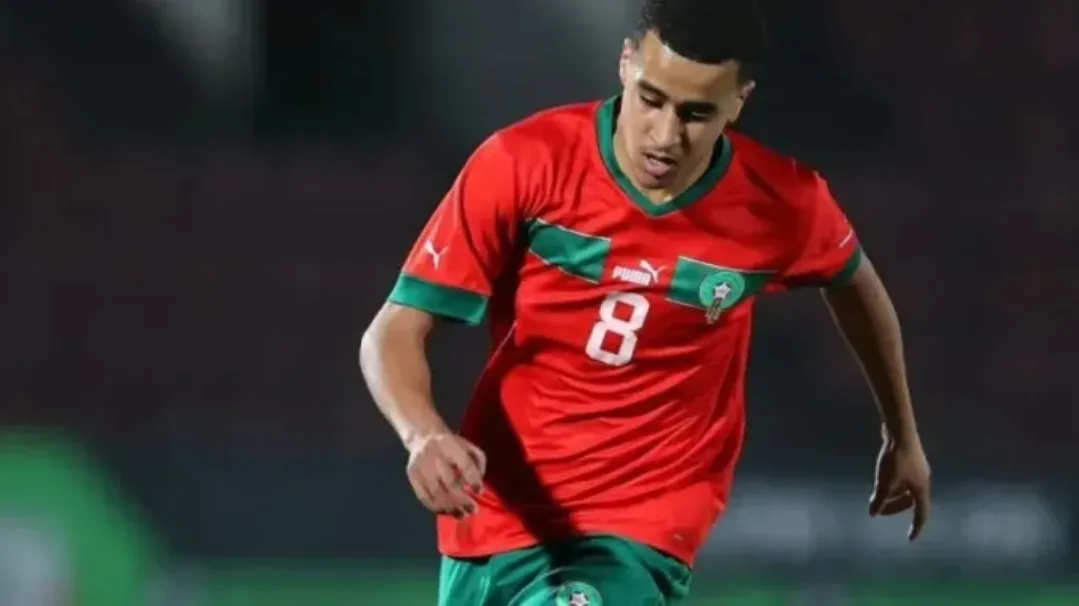 “ليكيب” الفرنسية تكشف أسرار صعود عبد الله وزان … جوهرة أياكس التي يعوّل عليها المغرب