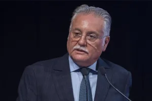 أجور لا تتجاوز 3000 درهم مقابل 7000 درهم لأساتذة الابتدائي .. تصريحات بنعبد الله تعيد ملف مربي التعليم الأولي إلى الواجهة