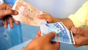 تدهور اليورو أمام الدولار يربك حسابات المغرب .. ضغوط جديدة على اقتصاد يواجه تحديات متزايدة