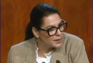 المنصوري تعترف:   لا نملك العصا السحرية … فهل طارت الوعود الانتخابية مع الريح بعد تشكيل الحكومة ؟