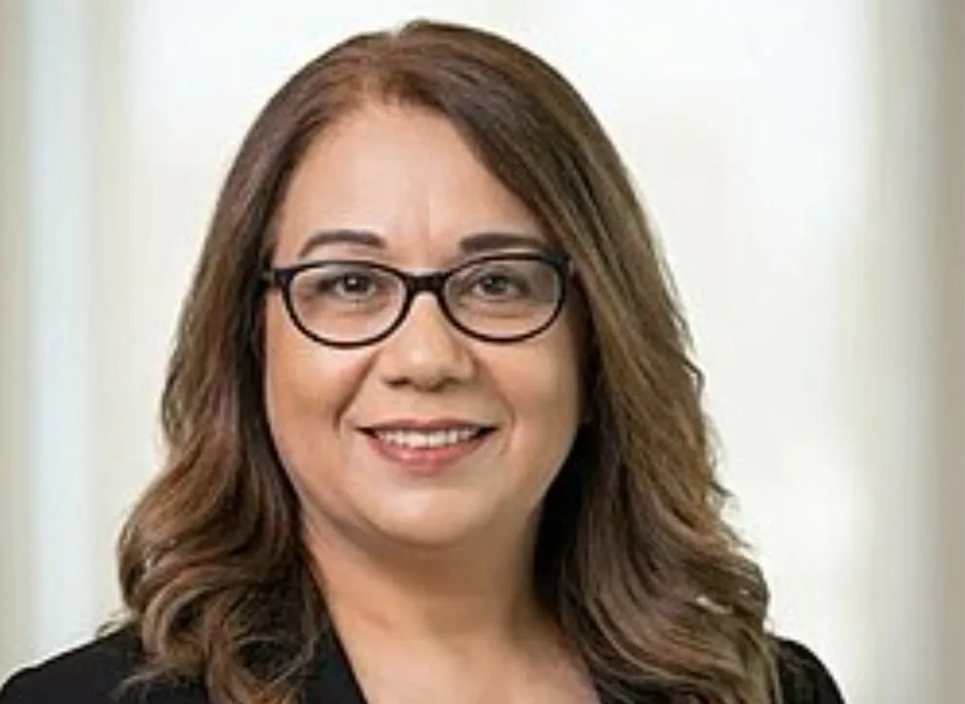 الحسيمة :      العمران في مواجهة أسئلة محرجة … هل تفتح وزيرة الإسكان فاطمة السعدي الملفات التي سبق أن انتقدتها ؟