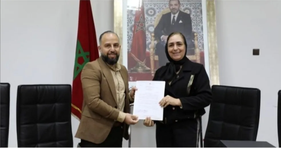 الحسيمة :    سحب 47 أستاذاً من أقسام التدريس وإلحاقهم بمهام إدارية يثير جدلاً واسعاً ومطالب بفتح تحقيق