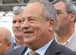 الناظور :    بعد تدشين ولي العهد لانطلاقة ميناء غرب المتوسط … رئيس جماعة إعزانن محمد أبركان:     المشروع سيغير وجه الاقتصاد بالناظور والشرق ويمنح المغرب قوة اقتصادية جديدة