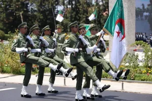 الانتشار العسكري الجزائري في النيجر يفتح باب المخاطر الأمنية وكلفة استعادة النفوذ
