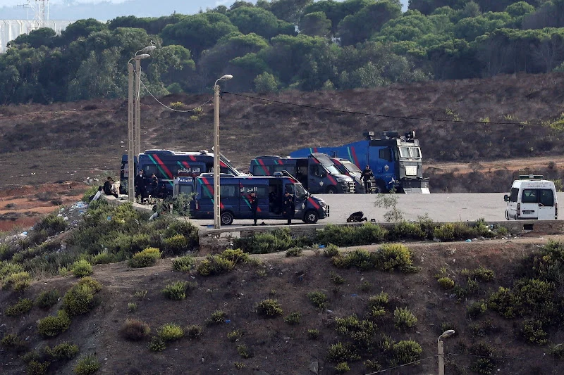 المغرب يوقف نحو 100 مهاجر يوميا في الشمال ويحبط محاولات عبور نحو إسبانيا