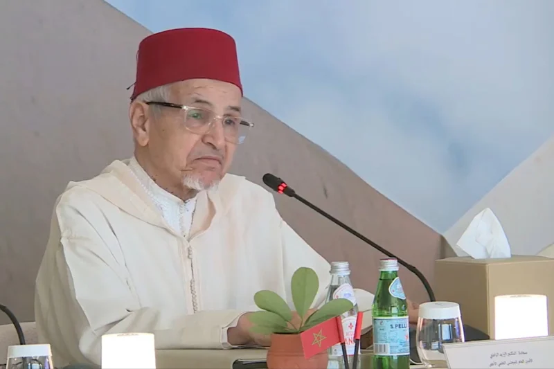 اليزيد الراضي يدعو إلى تحصين الفتوى من التطرف وتعزيز دور المؤسسات الدينية